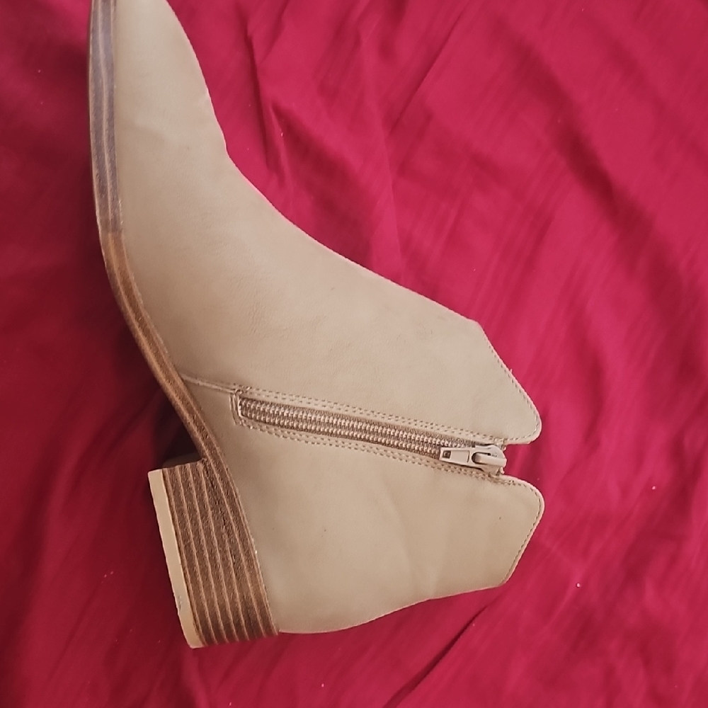 Mia Amor Tan Ankle Booties with Suede Finish